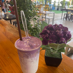 นมเหนียวเผือกหอม