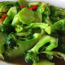 บล็อกโคลี่น้ำมันหอย