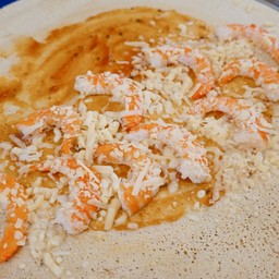 มินิเครปวานิลา กุ้ง  ซอสพิซซ่า มอสซาเรลาชีส