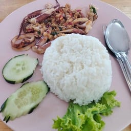 ร้านขวัญใจ อาหารไทย