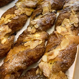 Almond Chocolate twist