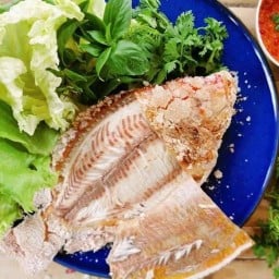 ไจแอนท์ ปลาเผา 99 ข่วงสิงห์