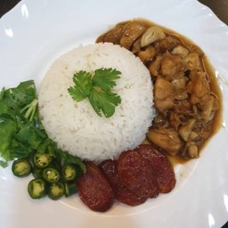 ข้าวหน้าไก่อุ่นทิพย์