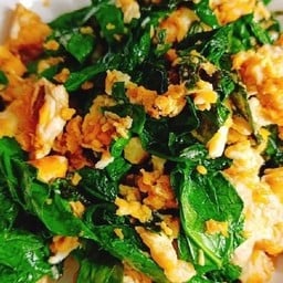 ข้าวกะไข่