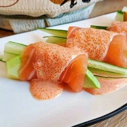 63 Spicy Ebiko Roll 5 pcs