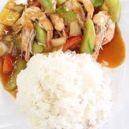 ข้าวราดผัดเปรี้ยวหวาน