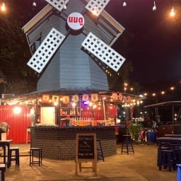 ร้านนมตู by ร้านอาหารประตู3 ร้านอาหารประตู3