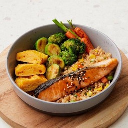 Salmon teriyaki rice with tomago