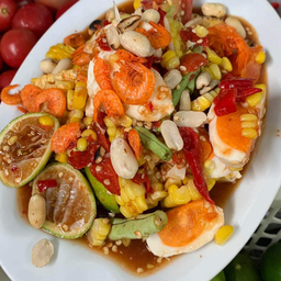 ตำข้าวโพดไข่เค็ม(ตำไทย)