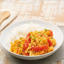 ข้าวไข่คั่วแห้ง