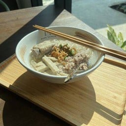 ก๋วยเตี๋ยวญวน