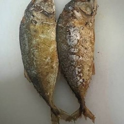 ปลาทูทอดตัวเล็ก2ตัวคู่ละ