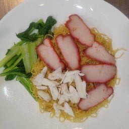 บะหมี่แห้ง ปู-แดง