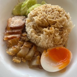 ข้าวหมูแดง+หมูกรอบ พิเศษ