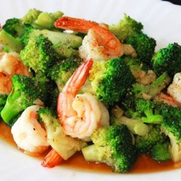 บล็อคโคลี่ผัดกุ้ง