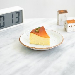 บาสเบิร์นชีสเค้ก (BasqueBurntCheese Cake)