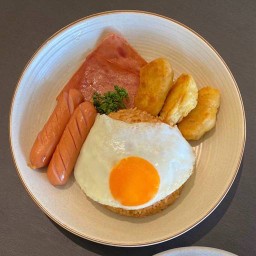 ข้าวผัดอเมริกันผู้ใหญ่