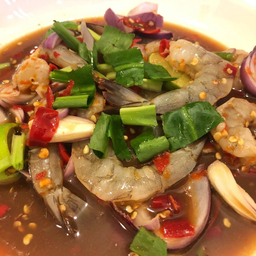 ยำกุ้งสดน้ำปลาร้า