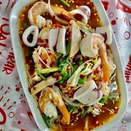 ยำขนมจีนทะเล น้ำปลาร้า