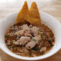 เกาเหลา ต้มยำหมูเด้ง