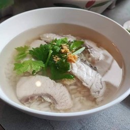 ข้าวต้มปลากระพงทะเล ( พิเศษ )