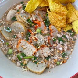 เตี๋ยวหมูต้มยำโบราณ