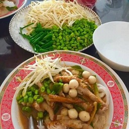 ขนมจีนน้ำยาป่าขาไก่