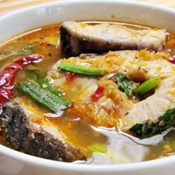 ต้มยำปลาช่อน