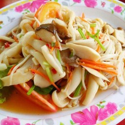 ยำเห็ดรวม