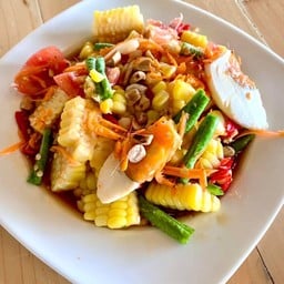 ตำข้าวโพดไข่เค็ม