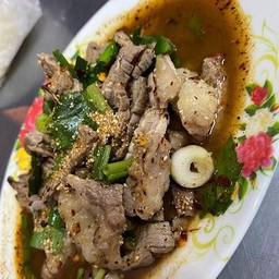 น้ำตกเนื้อ