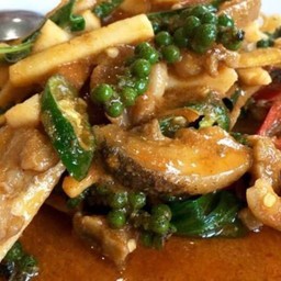 ผัดเผ็ดหมูป่า