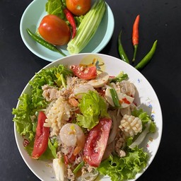 ยำวุ้นเส้นทะเล/ยำรวมมิตร