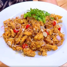 ไข่คั่วกะปิ