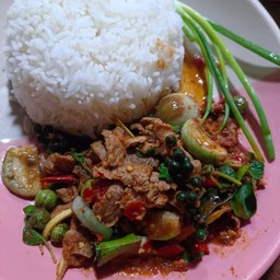 พริกแกงเนื้อมะเขือ