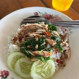 เตี๋ยวเรือทะเลแหวก