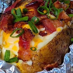 Baked Potato With Cheese And Bacon