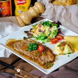 สเต๊กเนื้อสันนอก