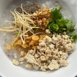 ข้าวต้มไก่