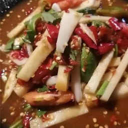 ตำยอดมะพร้าวปลาร้า