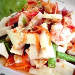 ตำยอดมะพร้าวกุ้งสุกตำไทย