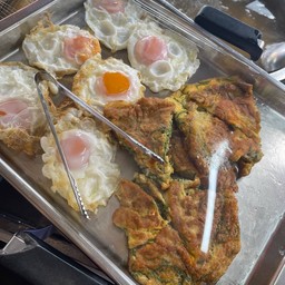 ไข่ชะอม