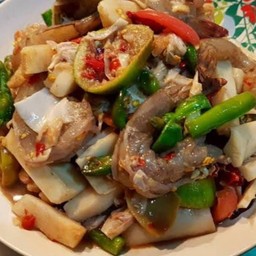 ตำยอดมะพร้าวกุ้งสดปลาร้า