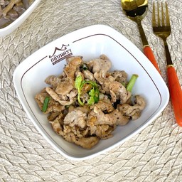 ผัดไก่กระเทียม