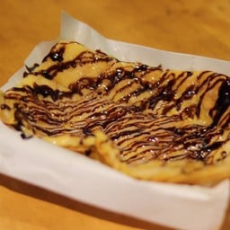 โรตีกรอบราดช็อกโกแลต