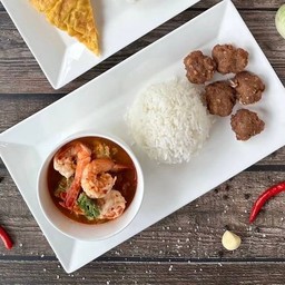 เซท ข้าวหมูสับปลาเค็ม + แกงส้มชะอมกุ้ง