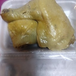 ติน่า ไก่ต้มน้ำปลา
