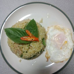 [อร่อยซ่ากับโค้ก] ข้าวผัดเขียวหวานหมู+  โค้ก ออริจินัล (กระป๋อง)