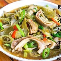 38.กระเพาะหมูผัดกาดดอง