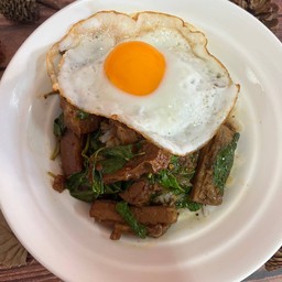 ข้าวกะเพรากรุงเทพฯ